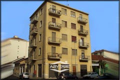 Two-bedroom Apartment of 75m² in Via Sapri 14