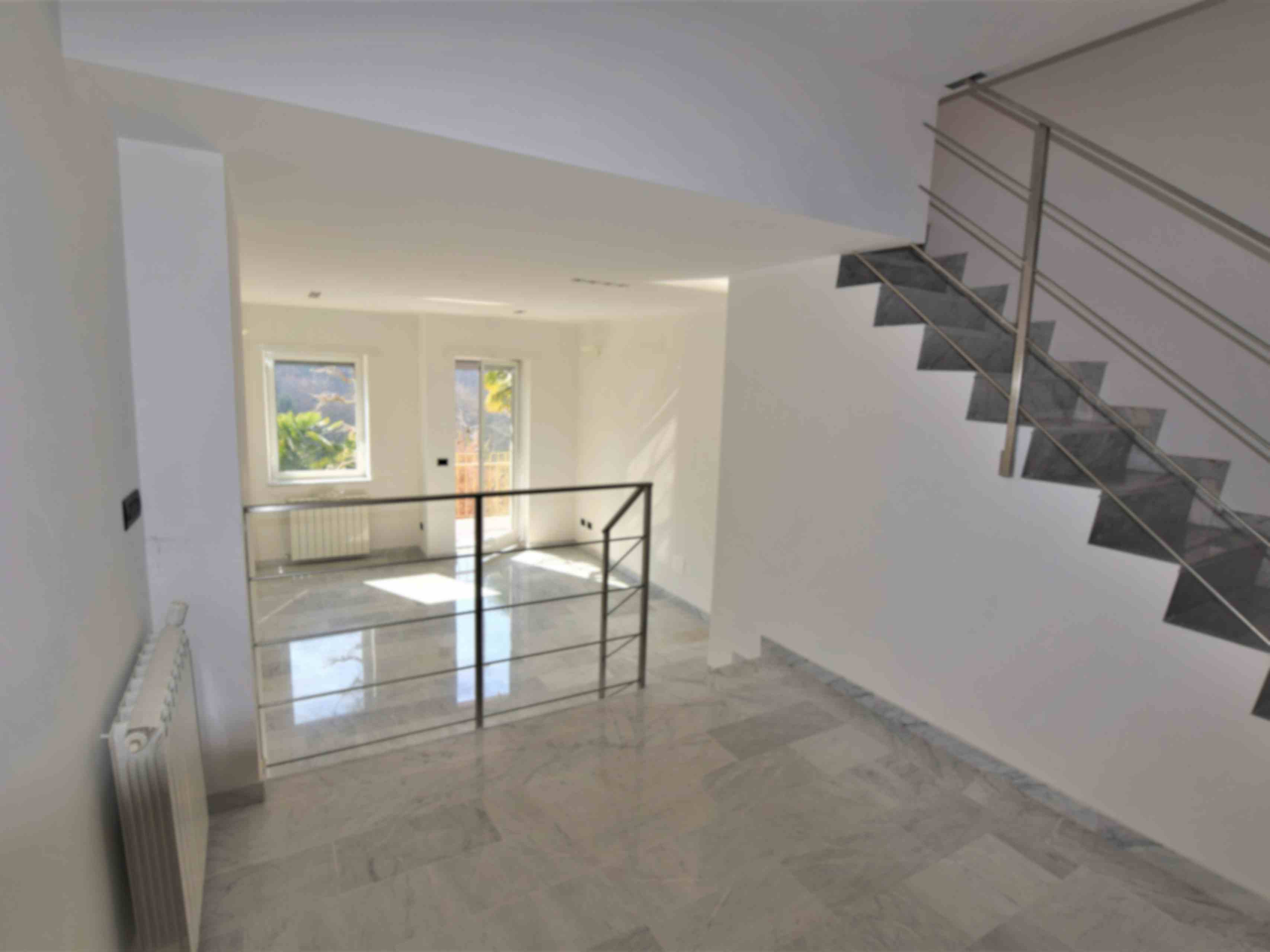 Four-bedroom Townhouse of 145m² in Str. Sappone 9