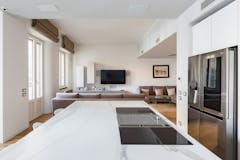 Three-bedroom Apartment of 165m² in Viale Tunisia 41