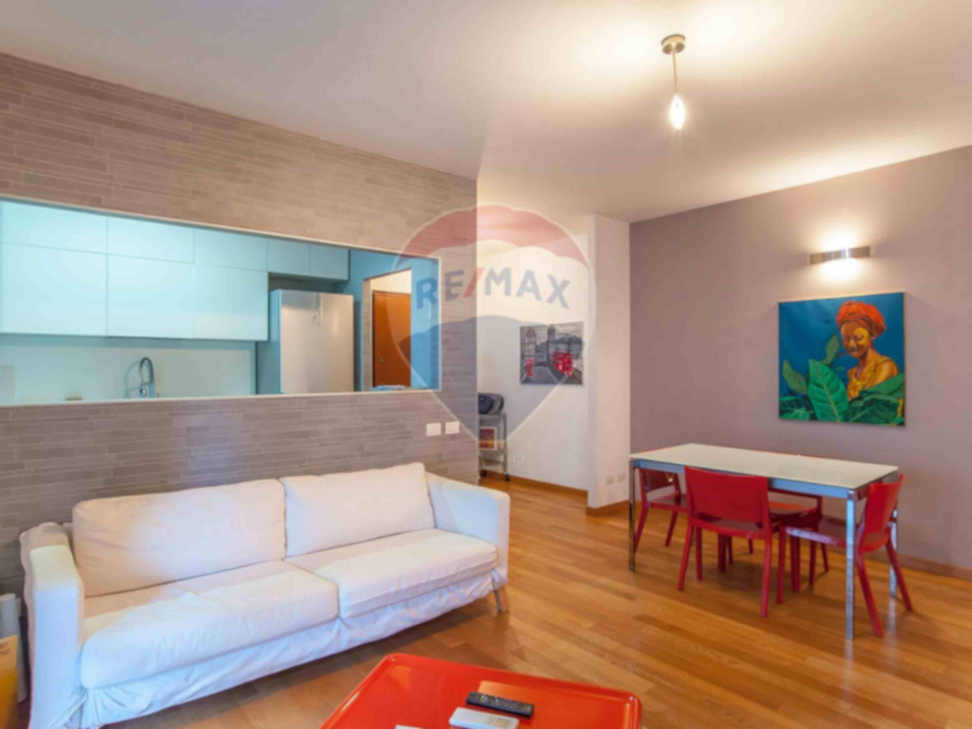 Two-bedroom Apartment of 88m² in Via Primo Carnera
