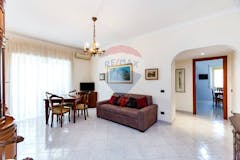 Two-bedroom Apartment of 70m² in Via Dei Torriani