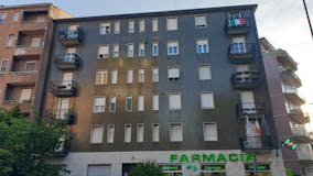 Three-bedroom Apartment of 116m² in Via Novara 3