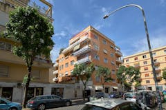 Two-bedroom Apartment of 73m² in Via Folco Portinari