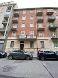 Two-bedroom Apartment of 65m² in Via Borgosesia
