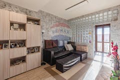 Two-bedroom Apartment of 101m² in Via Lanzo