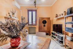 One-bedroom Apartment of 70m² in Via dei Laterensi 19