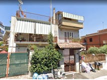Two-bedroom Apartment of 125m² in Via Lumezzane