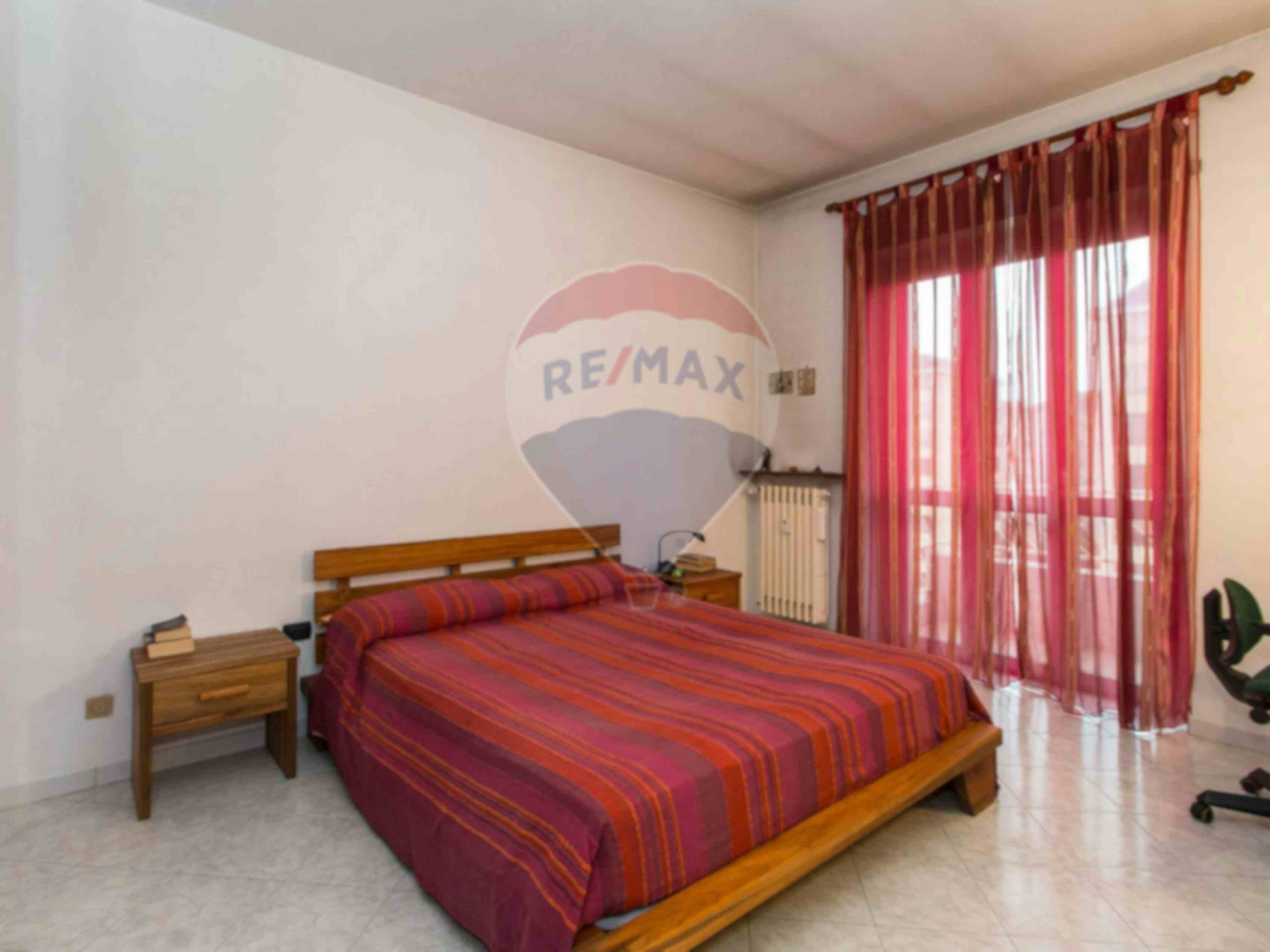 One-bedroom Apartment of 62m² in Via Monte Rosa