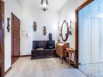 Two-bedroom Apartment of 100m² in Via Giacomo Costamagna