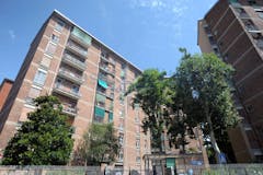 Two-bedroom Apartment of 85m² in Via Piero Martinetti