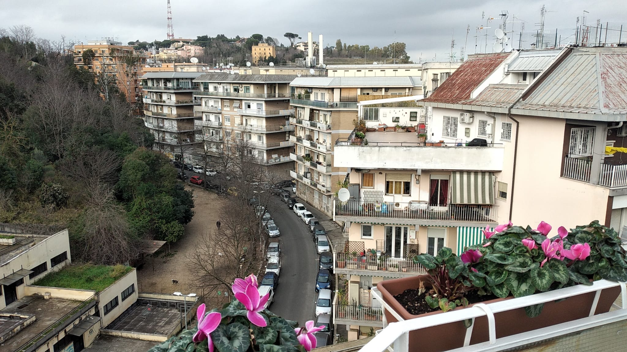 Appartamento in vendita a Roma in Via Luigi Rizzo, 30 | Casavo.