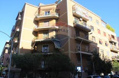Three-bedroom Apartment of 130m² in Via di Monte Verde