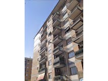 Two-bedroom Apartment of 110m² in Viale Dei Consoli