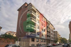 Two-bedroom Apartment of 136m² in Via Gianfrancesco Re