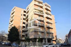Two-bedroom Apartment of 84m² in Lungo Dora Firenze