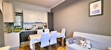 Two-bedroom Apartment of 90m² in Via Montanaro