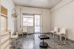 Two-bedroom Apartment of 105m² in Via Giuseppe Canepa 2