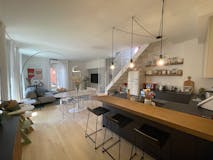 Two-bedroom Apartment of 104m² in Via Mascarella