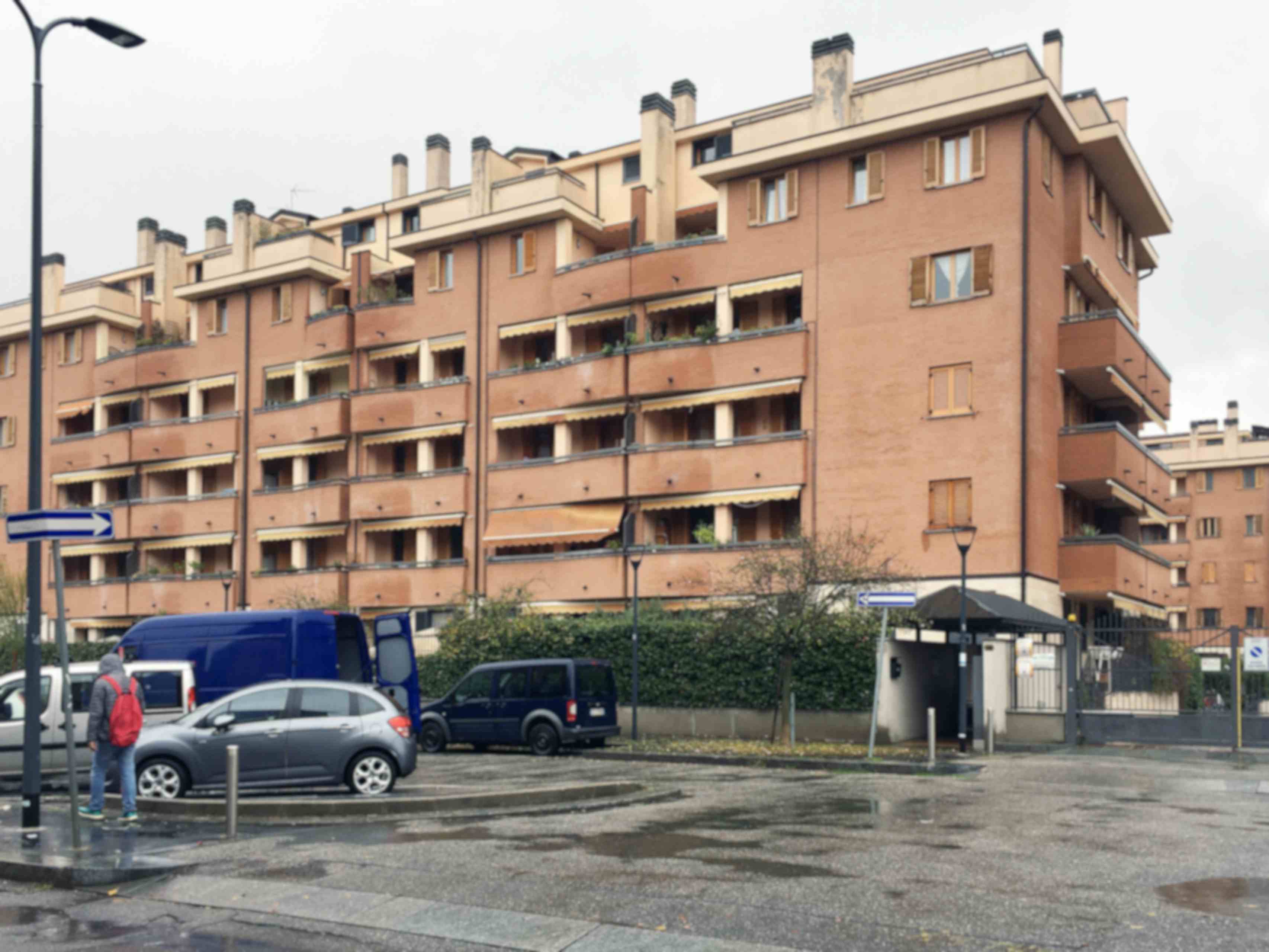 Two-bedroom Apartment of 135m² in Via Palanzone 16