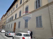 Two-bedroom Apartment of 90m² in Via Cherubini Luigi Salvatore