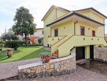 Villa di 200m² in Via Luigi Spazzapan