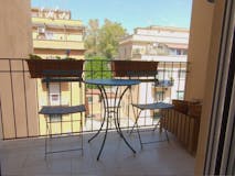Two-bedroom Apartment of 95m² in Via Giovanni Angelini