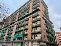 Two-bedroom Apartment of 85m² in Via Michele Coppino
