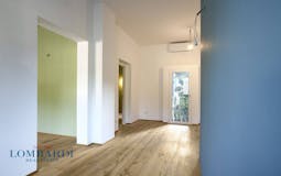 Two-bedroom Apartment of 115m² in Via Giovanni Labus