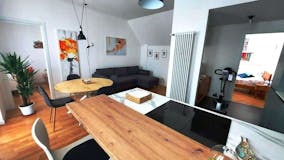 Two-bedroom Apartment of 85m² in Via Malachia Marchesi de' Taddei