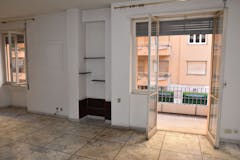 Three-bedroom Apartment of 143m² in Via Lucrino 41