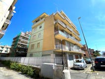 Two-bedroom Apartment of 65m² in Via Giovanni Rucellai