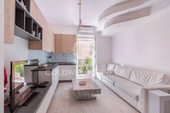 Two-bedroom Apartment of 60m² in Via Clemente Ix