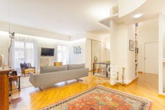 Two-bedroom Apartment of 120m² in Via San Godenzo