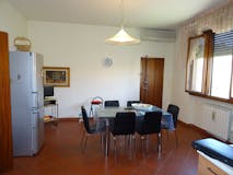 Two-bedroom Apartment of 98m² in Via San Cresci