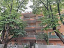 Three-bedroom Apartment of 120m² in Viale Carnaro