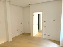 Two-bedroom Apartment of 75m² in Via Emilio Morosini 21