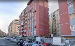 Two-bedroom Apartment of 49m² in Via Giuseppe Donati