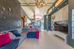 Three-bedroom Apartment of 110m² in Via Cavate