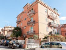 Two-bedroom Apartment of 110m² in Via Carenno