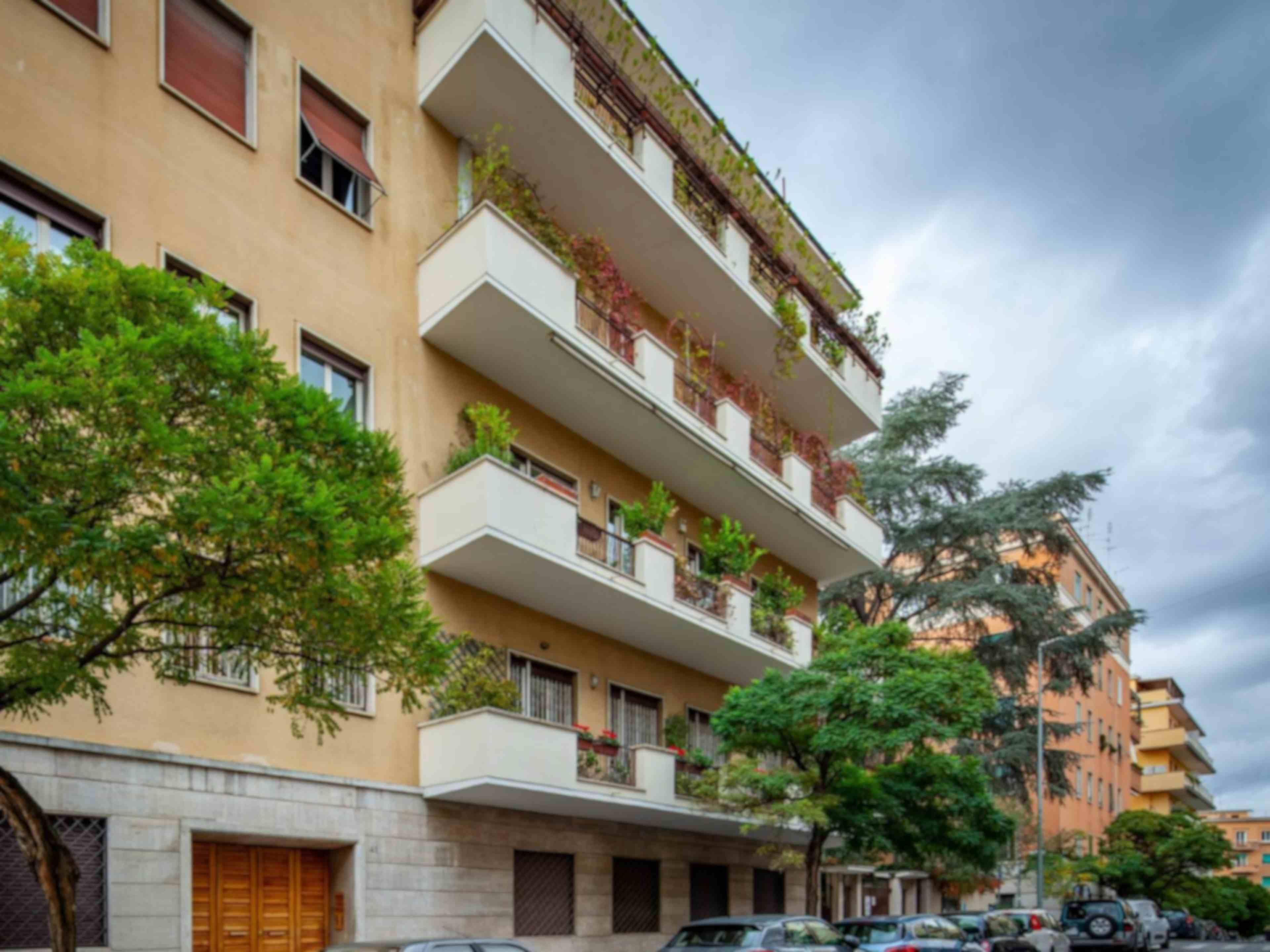 Two-bedroom Apartment of 180m² in Via di Tor Fiorenza
