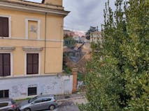 Two-bedroom Apartment of 95m² in Via Giovanni Branca