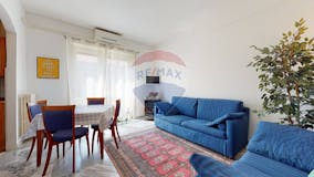 One-bedroom Apartment of 65m² in Via Cenisio