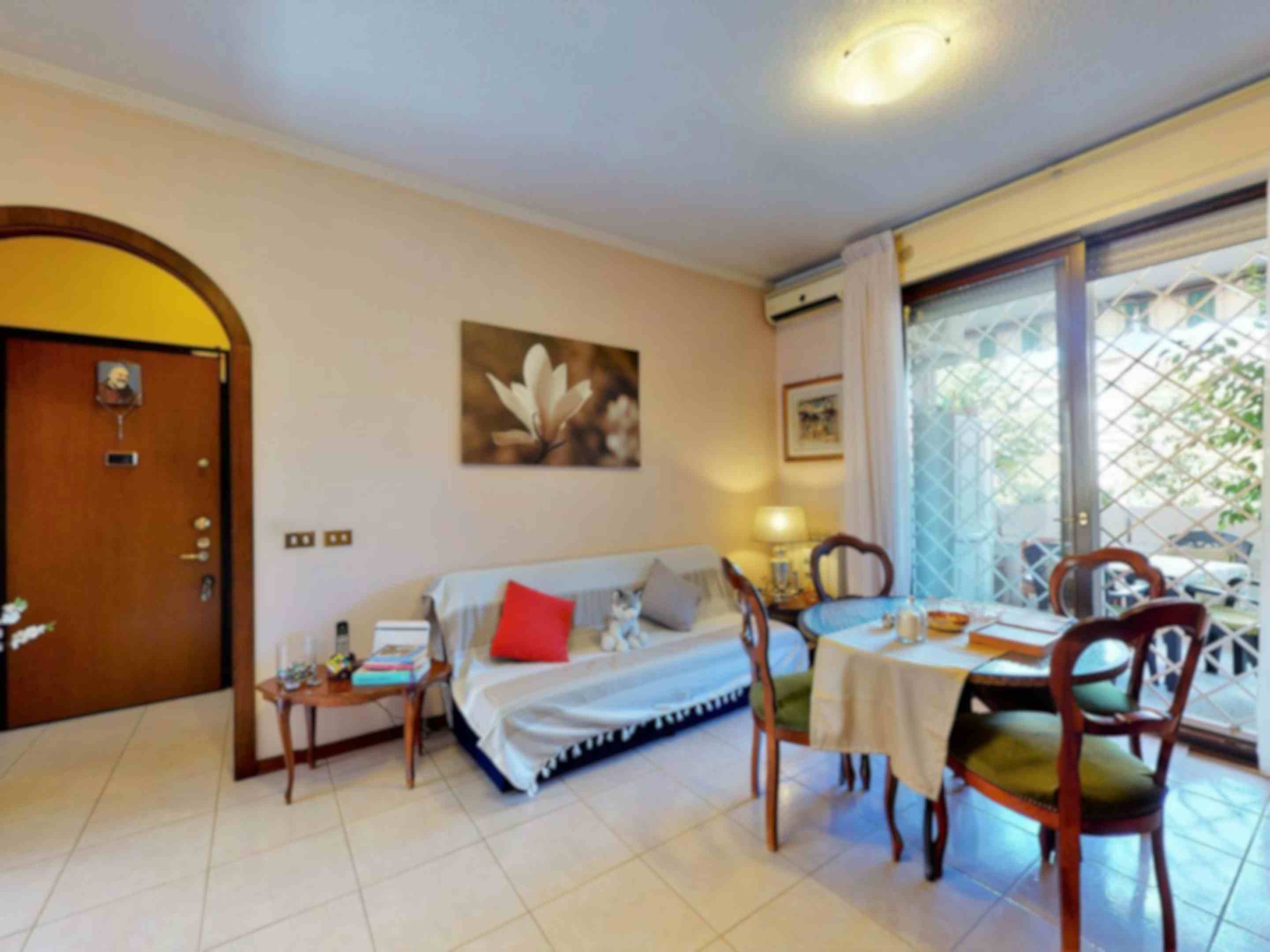 Three-bedroom Apartment of 100m² in Via Del Pianeta Saturno