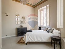 Three-bedroom Apartment of 143m² in Corso Regina Margherita